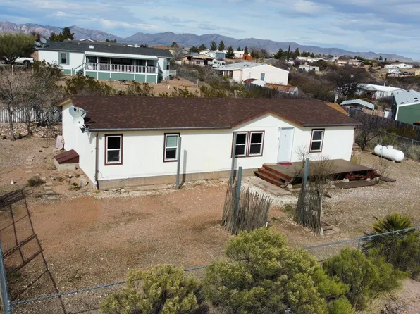 1462 N Saddleback Cir, Tombstone, AZ 85638