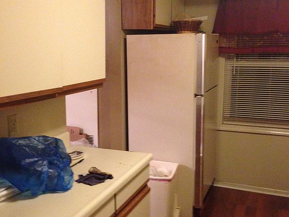 2nd image of 51 Smith St #C066-606