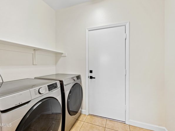 3383 E Santa Fe Ln, Gilbert, AZ 85297