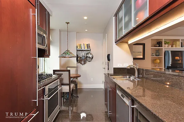 Sold by Trump International Realty | media 18