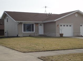 153 Juniper Dr, Schererville, IN 46375