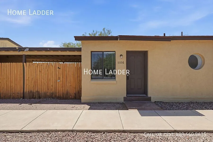 2115 N Oracle Rd — Photo 2
