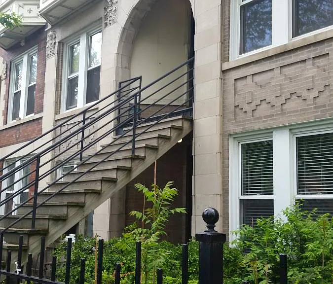 2310 W Superior St #1E — Photo 1