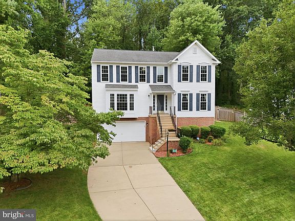 3rd image of 4917 Frishman Ct