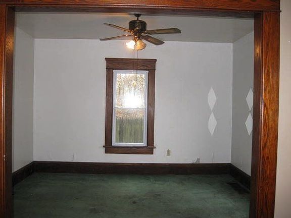 4th image of 513 Heineman Blvd