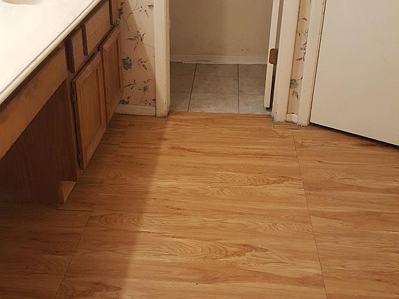 2nd image of 5718 Fairview Forest Dr