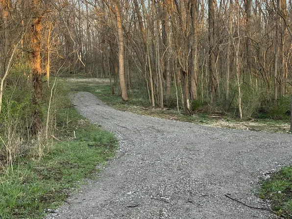 0 River Rd, Columbus, IN 47203