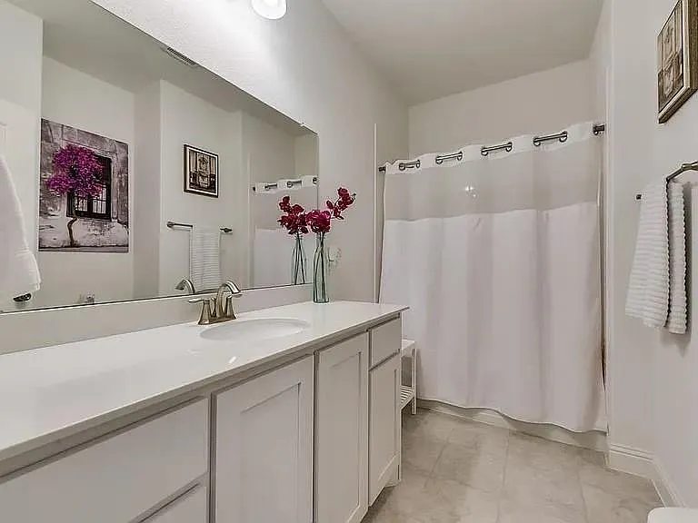 17013 Eastbrook Dr — Photo 17