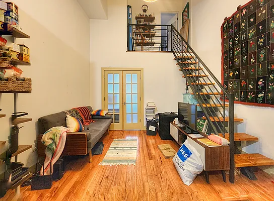 Rented by RELEASE NY | media 11