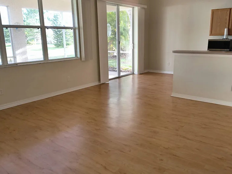 25199 Chiclayo Ave — Photo 10