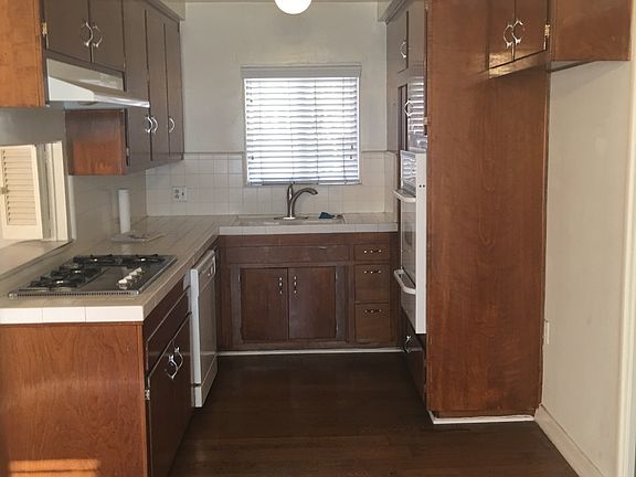 4th image of 10350 Almayo Ave APT 8