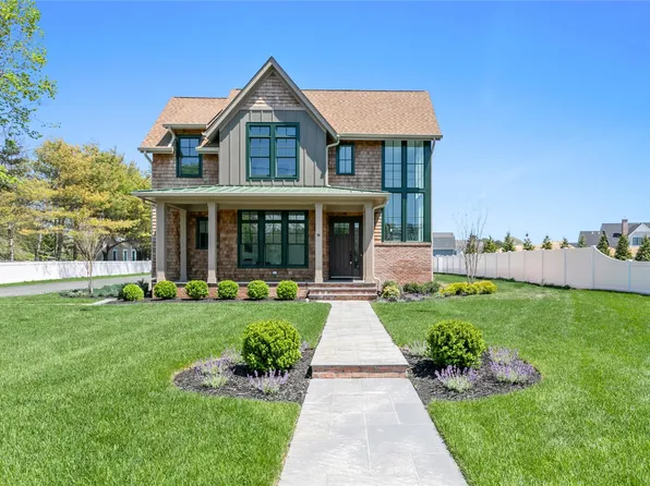 50 Depot Road, Westhampton Beach, NY 11978