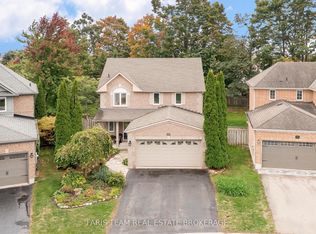 92 Brighton Rd, Barrie, ON L4M 6S3