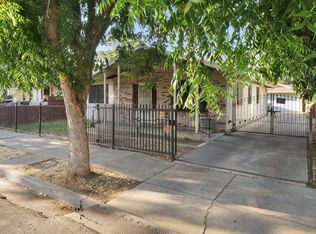 1421 E Poplar St, Stockton, CA