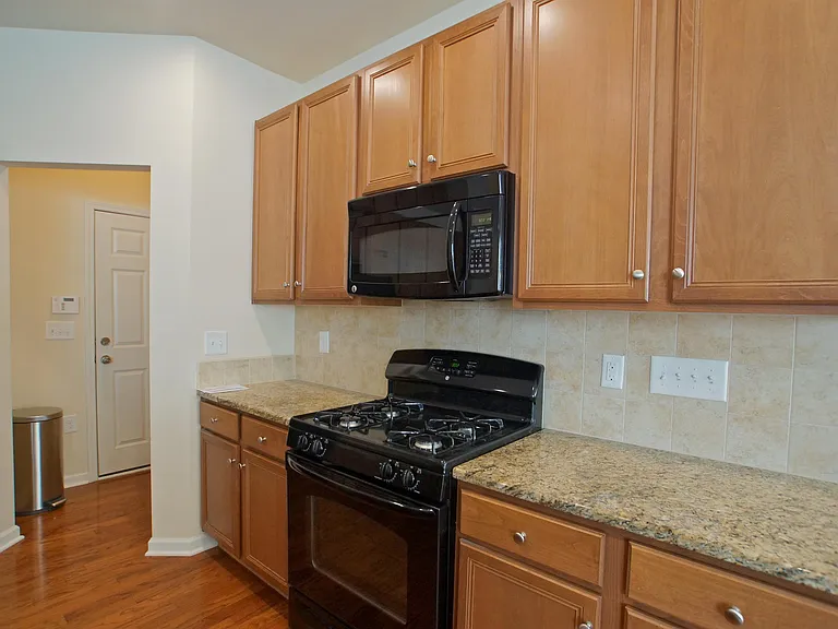 623 Katy Stella Dr — Photo 6