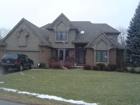 108 Wentworth Ct, Perrysburg, OH 43551