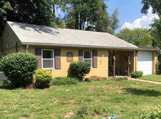 1411 Norman Dr, Pekin, IL