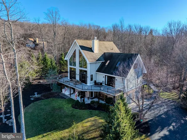444 Woodlands Hill Ln, Oakland, MD 21550