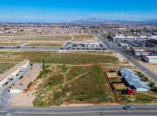 16670 Sequoia St, Hesperia, CA 92345