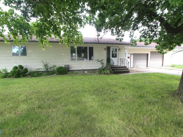 204 7th St N, Wheaton, MN 56296