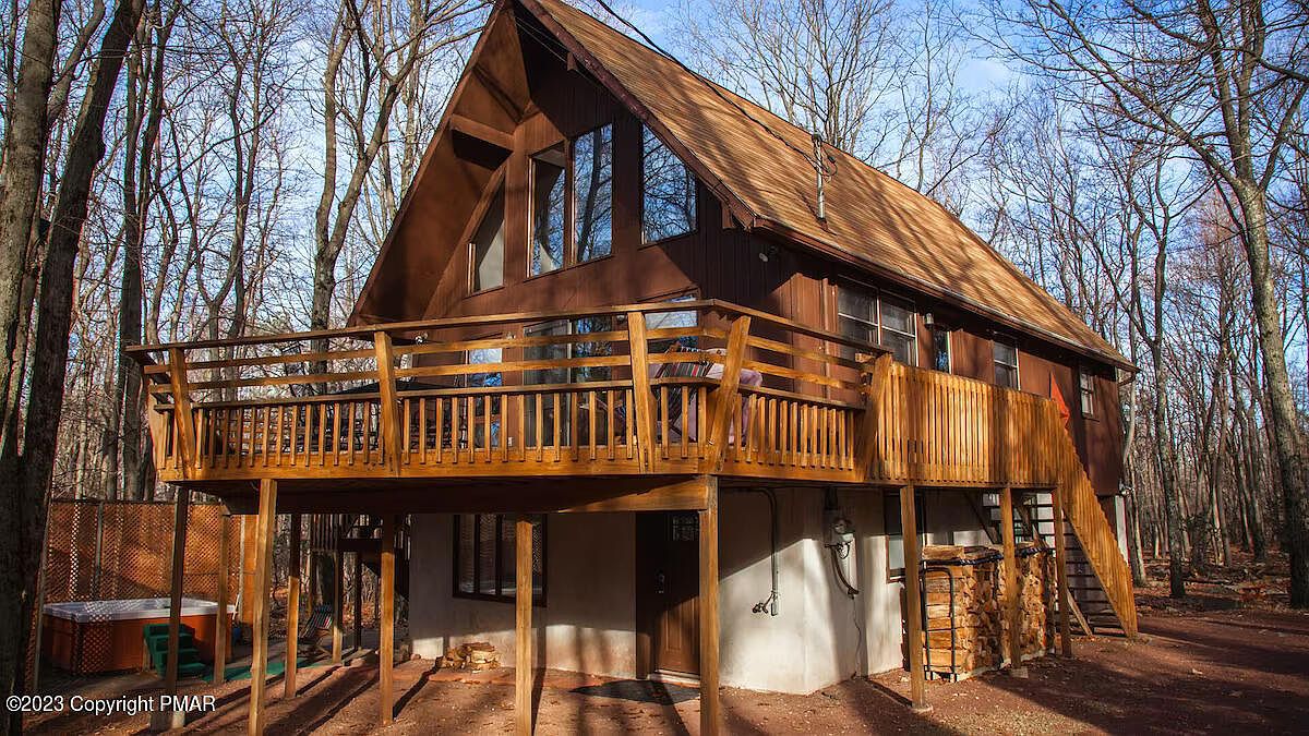 24 Wood St, Lake Harmony, PA 18624 Zillow