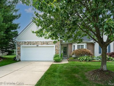 3529 Grove Ln, Auburn Hills, MI, 48326