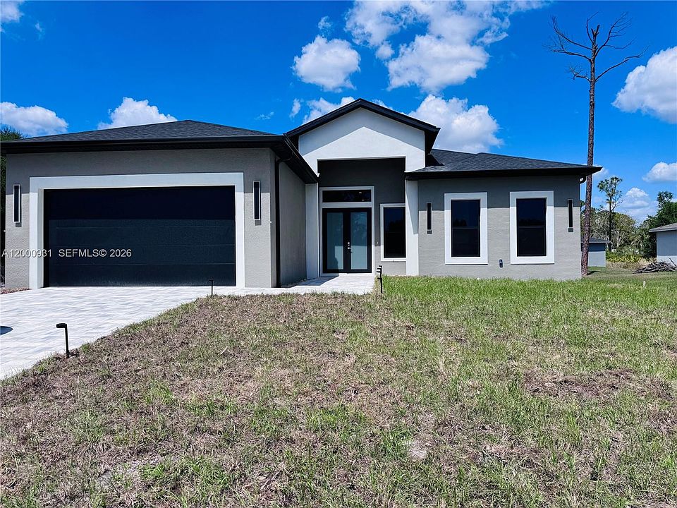 1st image of 700 Biscayne Dr