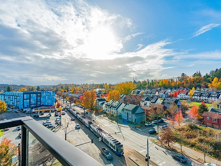 Atrium - Welcome to South Seattle's Newest Modern Living Experience Steps From the Light Rail — Photo 7