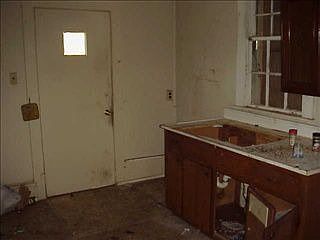 2nd image of 628 Fulton Ave