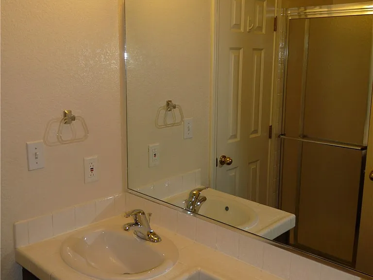 7845 Meadow Creek St — Photo 8