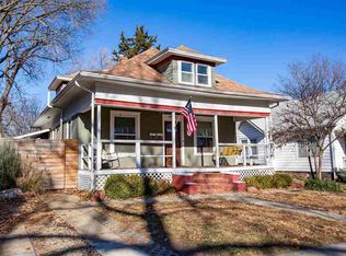 1524 Humboldt St, Manhattan, KS 66502