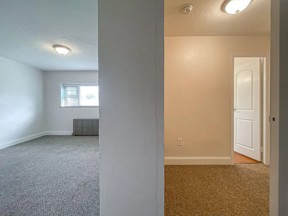Aspen Court Apartments