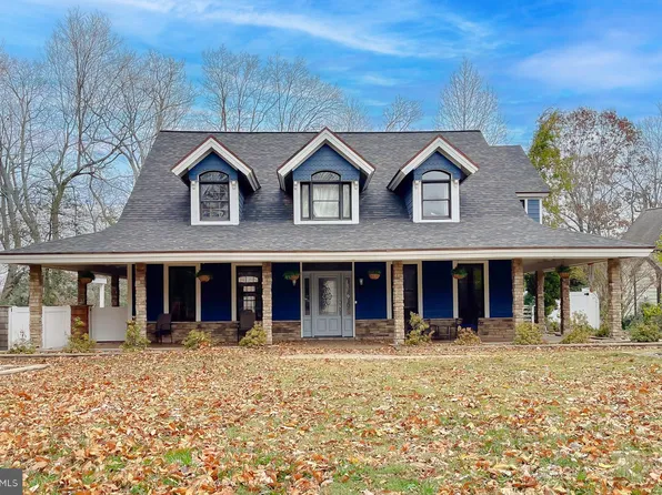 25890 Whiskey Creek Rd, Hollywood, MD 20636