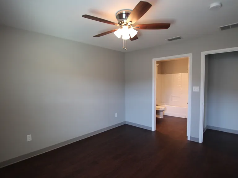 McDonald Duplexes — Photo 11