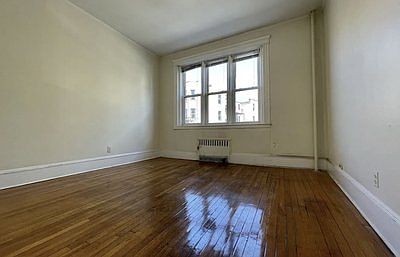2nd image of 107 Gordon St APT 7