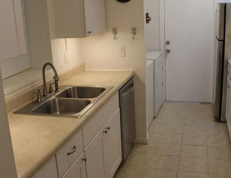 1040 Dorado Dr — Photo 8