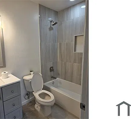 2 bed, 950 sqft, $1,900 — Photo 4
