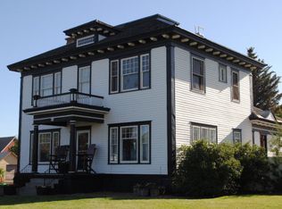 411 N Bridge St, Saint Anthony, ID 83445