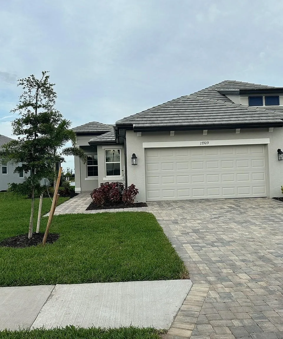 17929 Cherished Loop — Photo 1