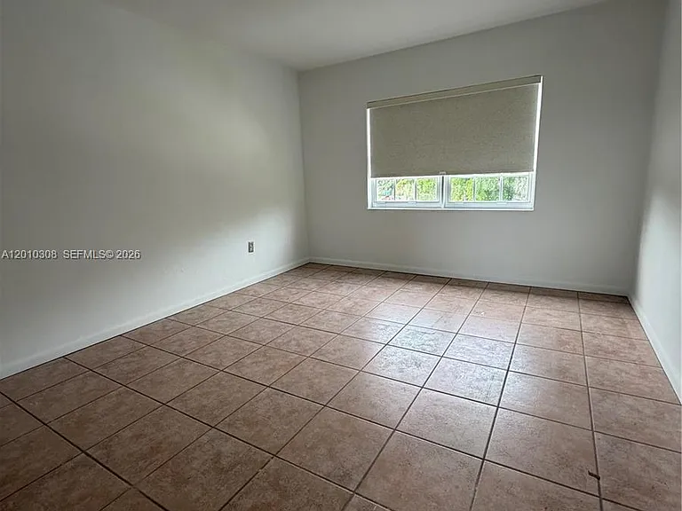 6201 SW 21st St #6203 — Photo 3