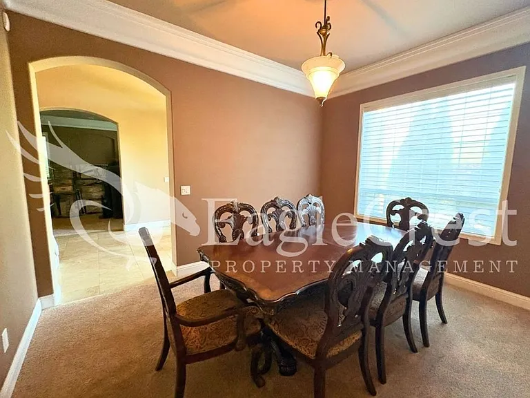 44 Vinehill Dr — Photo 26