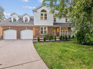 2328 Acorn Pl, Buffalo Grove, IL 60089