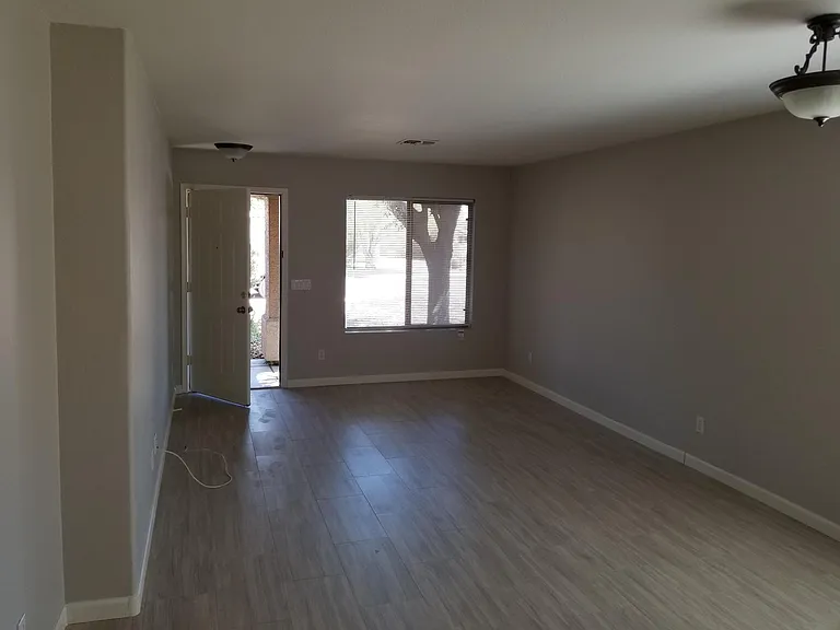 3516 W Misty Willow Ln — Photo 6