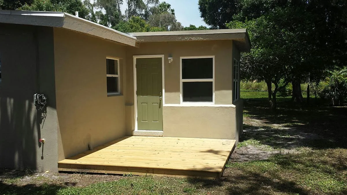 3 bed, 776 sqft, $1,950 — Photo 4