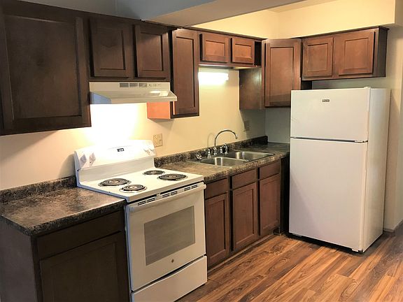 Newer Shaker Kitchen