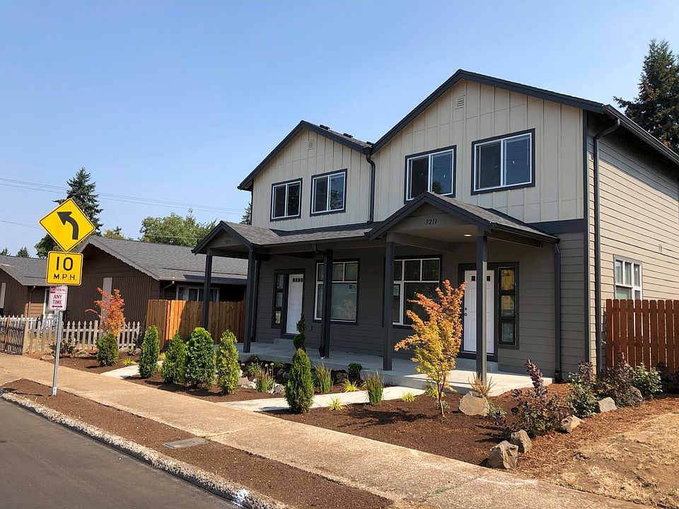 1st image of 3211 Grand Blvd