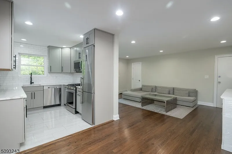 320 Morristown Town