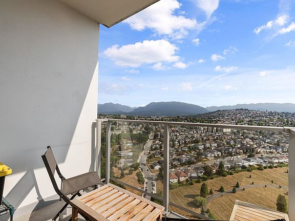 3rd image of 1788 Gilmore Ave #3609