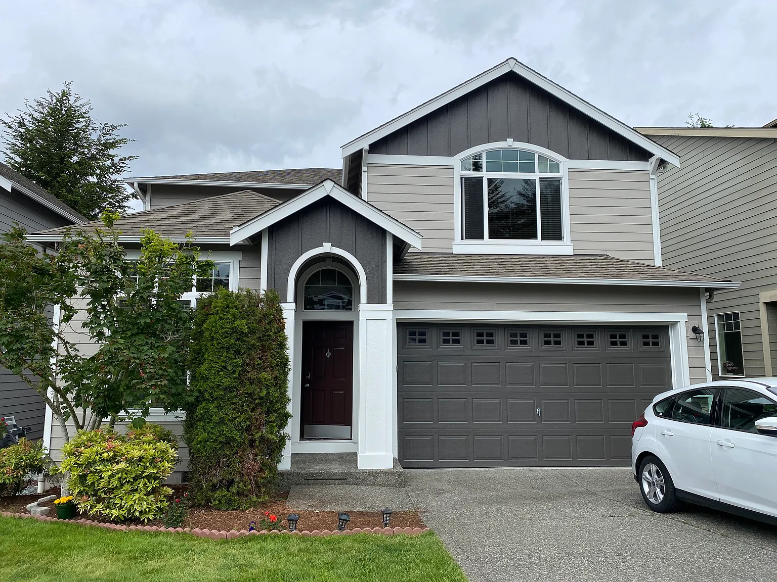 5 bed, 2531 sqft, $3,700 — Photo 1