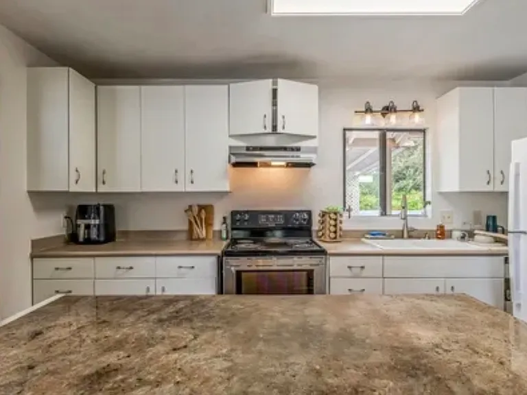 1156 S Kihei Rd — Photo 3